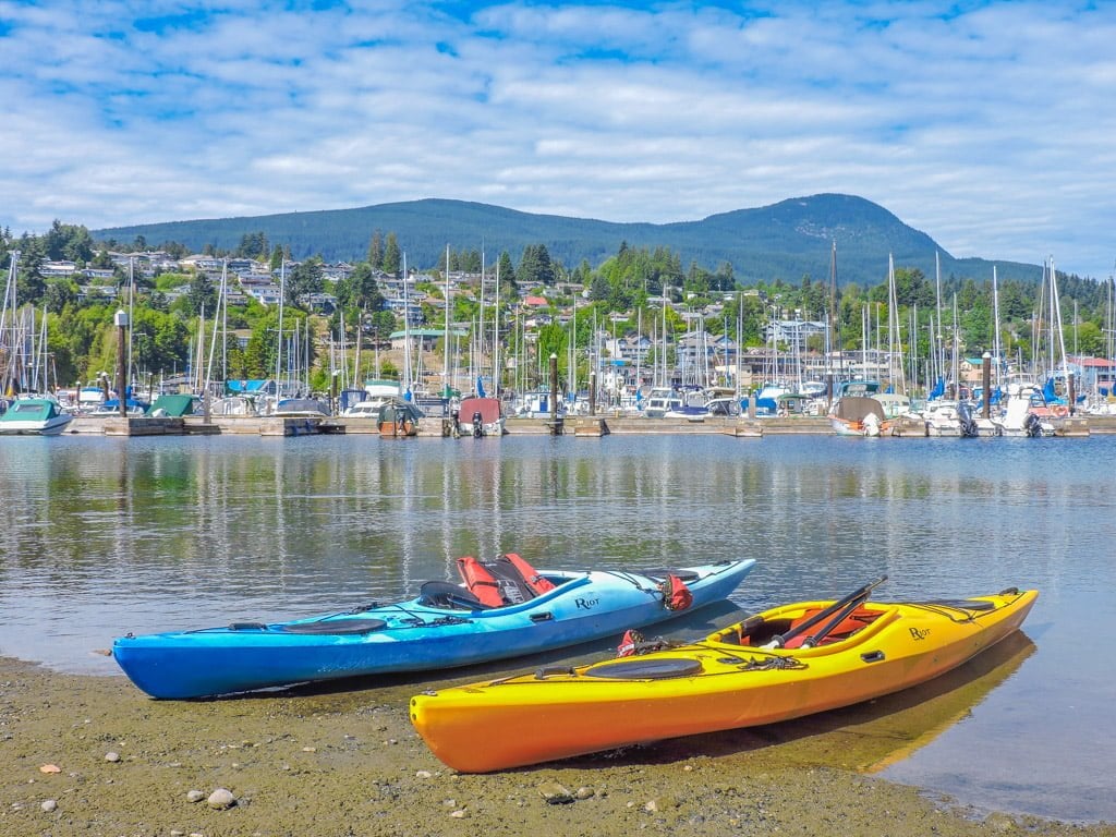 Adventure travel - Kayaking Gibsons Sunshine Coast BC