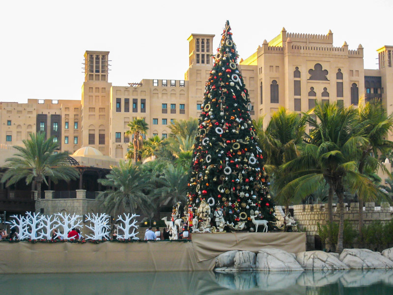 places to visit in dubai for christmas