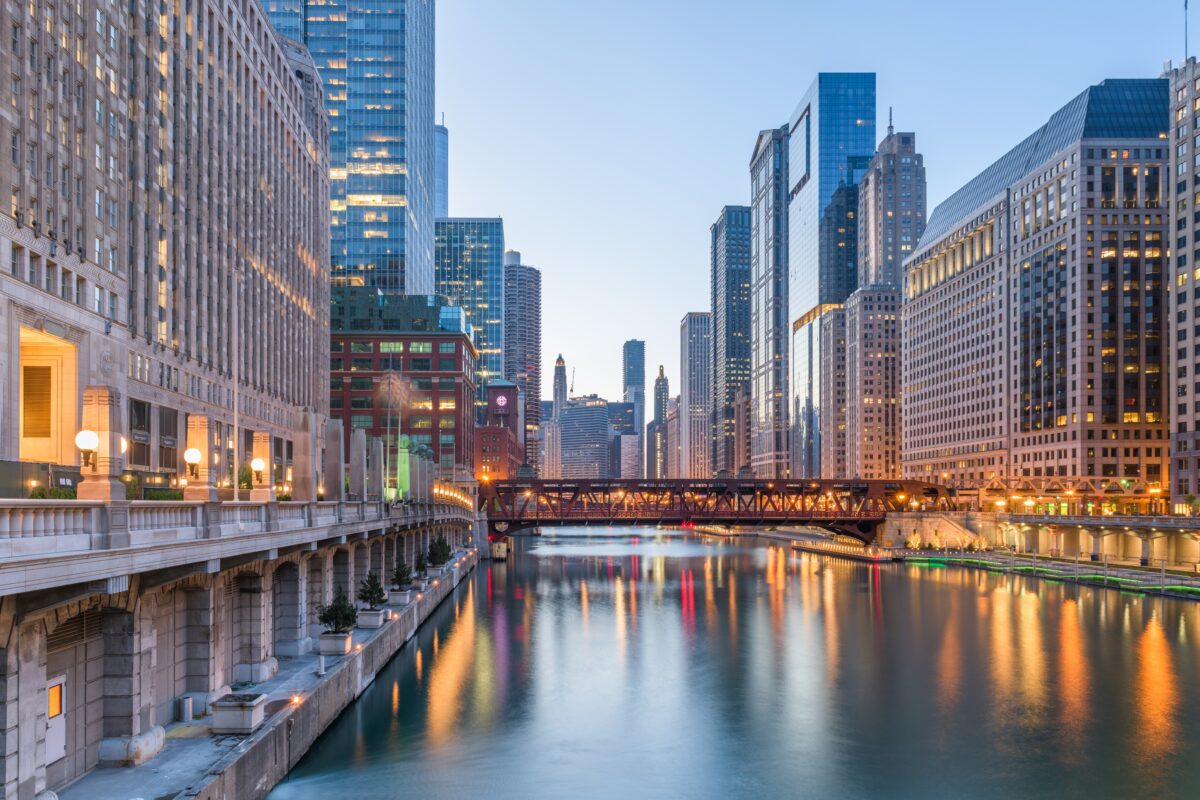 24 unique things to do in chicago by a local shutterstock 2654915685 | Two Scots Abroad 24 unique things to do in chicago by a local shutterstock 2654915685 | 24 Unique Things to Do in Chicago - By a Local
