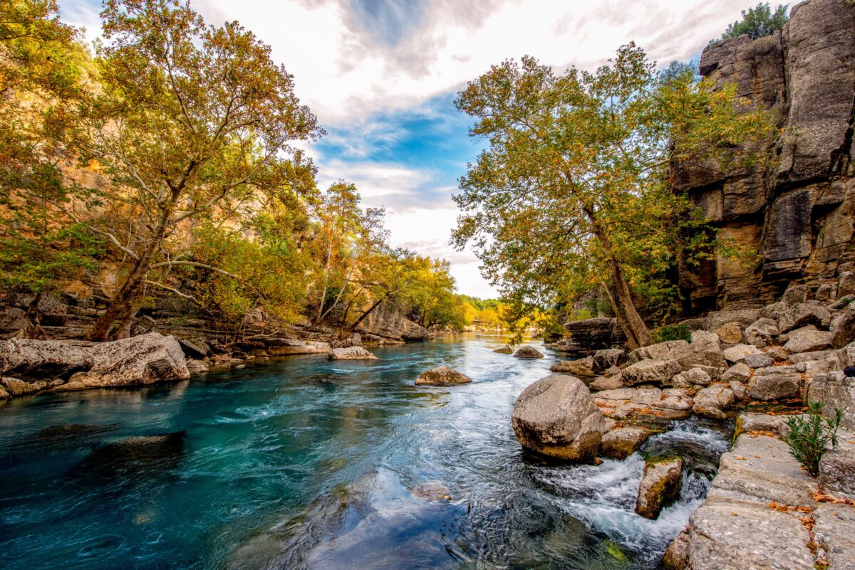 Backpacking National Parks Best Parks Hikes Camping shutterstock 2594599929 | Backpacking National Parks: Best Parks, Hikes & Camping