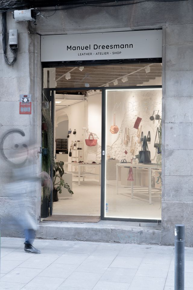 Leather Atelier Shop Bags Premium Atelier Madre Manuel Dreesmann Barcelona | Two Scots Abroad Leather Atelier Shop Bags Premium Atelier Madre Manuel Dreesmann Barcelona | One Day in Barcelona: Three Itineraries + Map