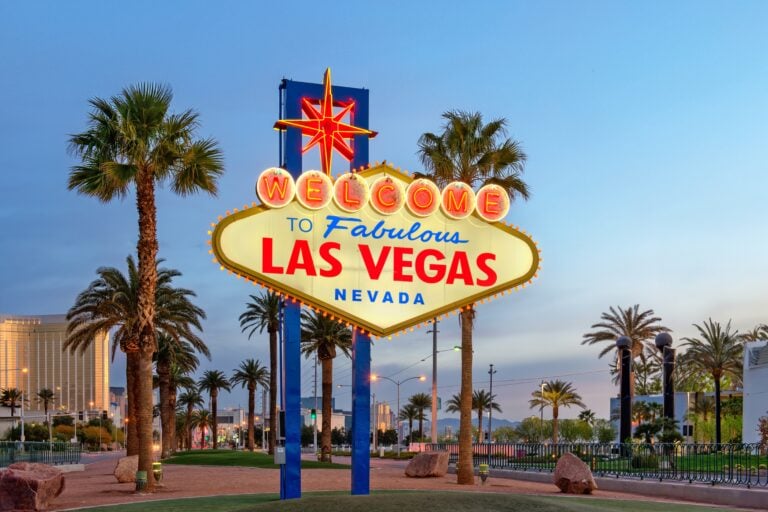 Fun Las Vegas Itinerary – 3 Days in Las Vegas shutterstock 2427085701 | Fun Las Vegas Itinerary – 3 Days in Las Vegas