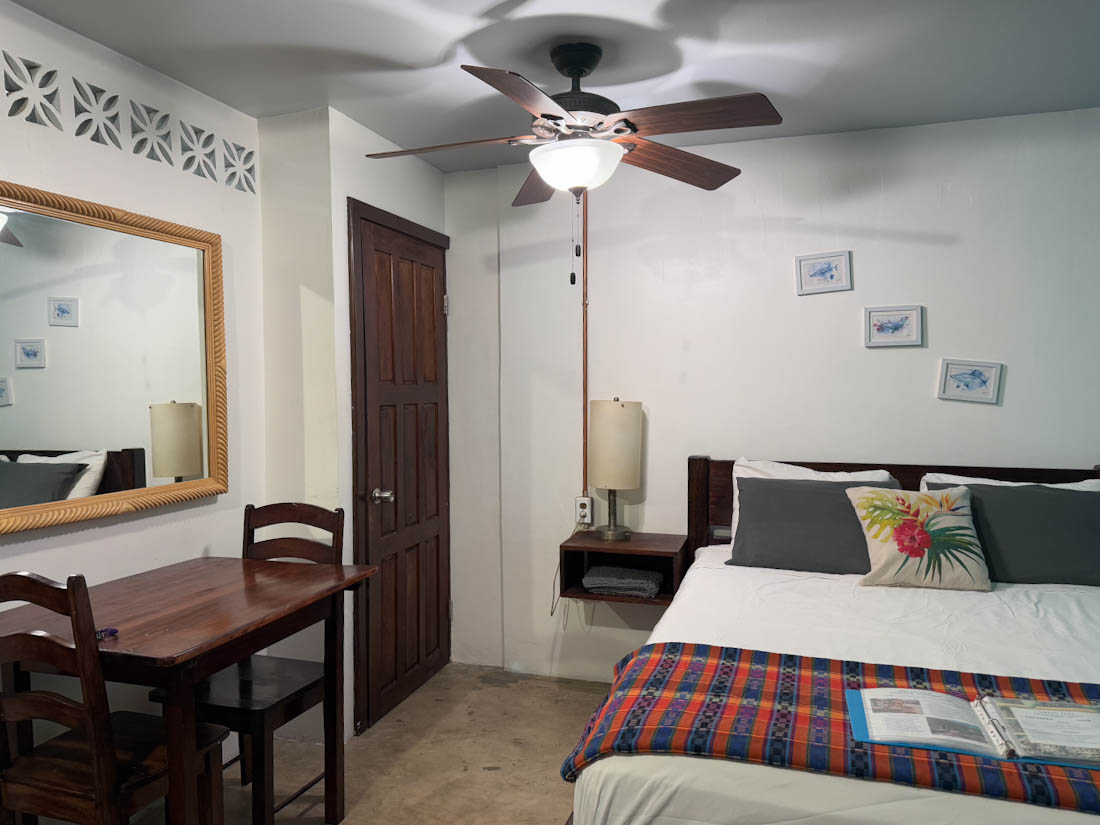 The Drift Inn Hotel Room San Pedro Belize