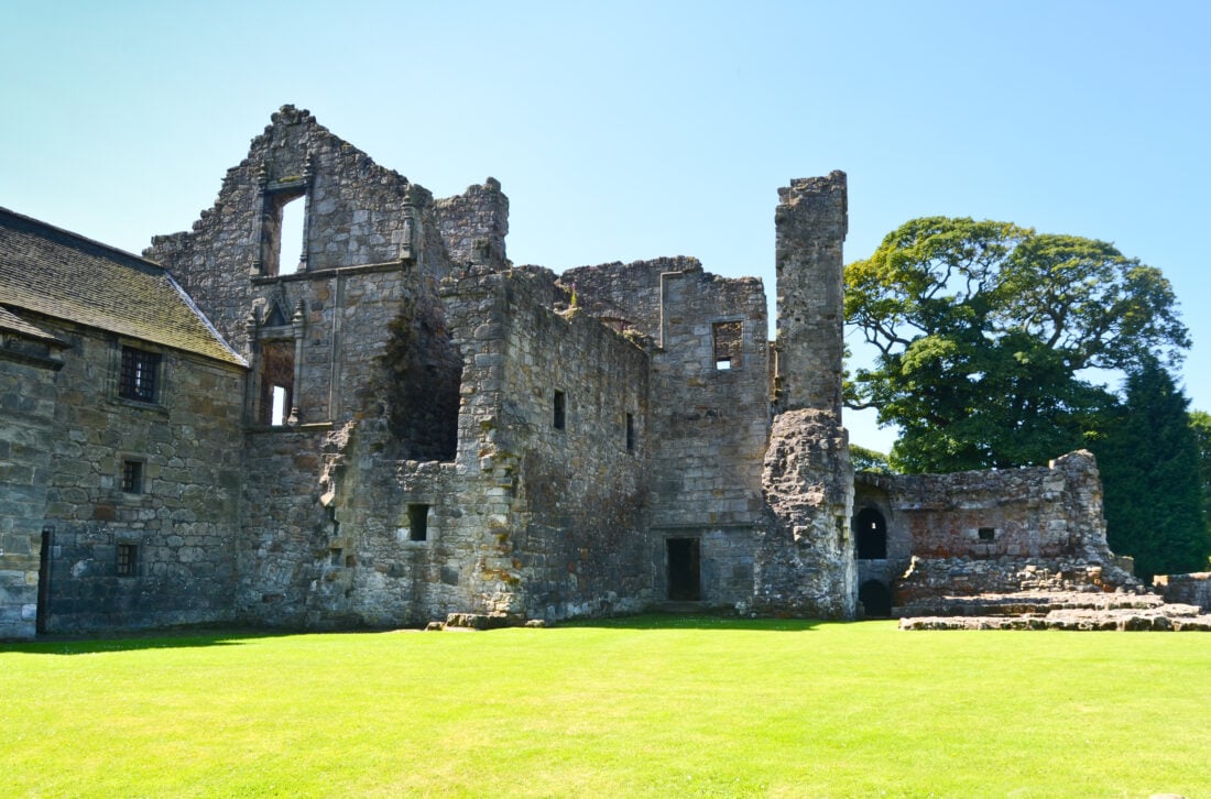 Aberdour shutterstock 82127350 | Things to Do in Burntisland, Fife (Beach, Coastal Walks + Hidden Gems)