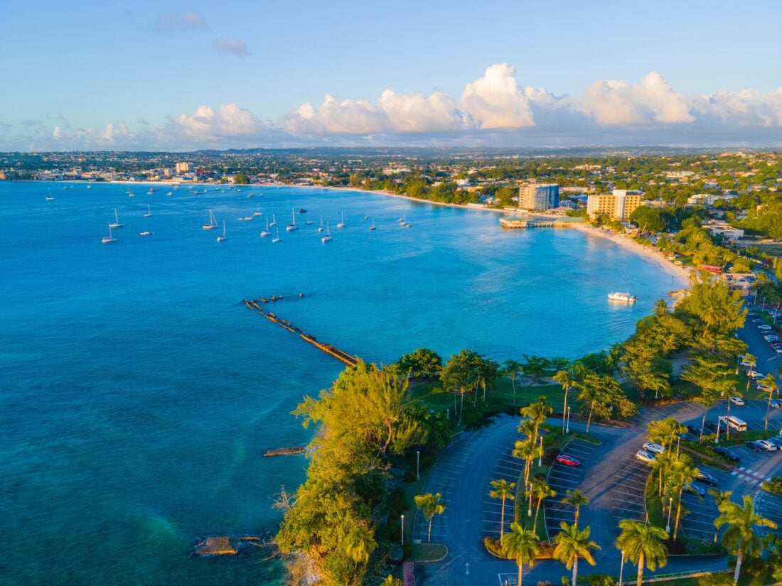 Barbados shutterstock 2713090211 | Where Can You Swim with Turtles? The Best Destinations Worldwide