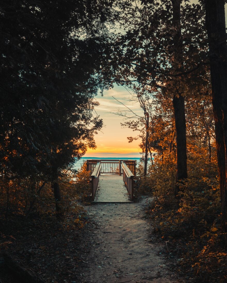 Leland pexels drew palmer 112077535 9664445 | Great Lakes Towns That Deliver Big Views and Small-Town Charm