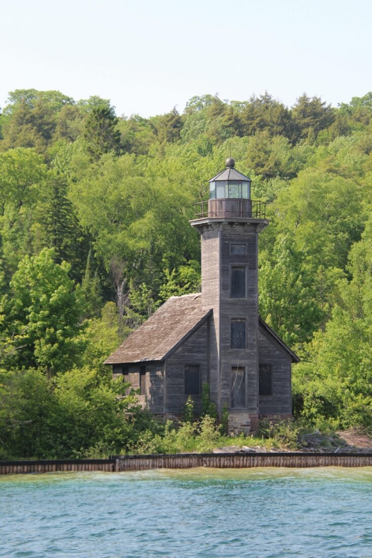 Traverse City pexels sinful 77350165 32706883 | Great Lakes Towns That Deliver Big Views and Small-Town Charm