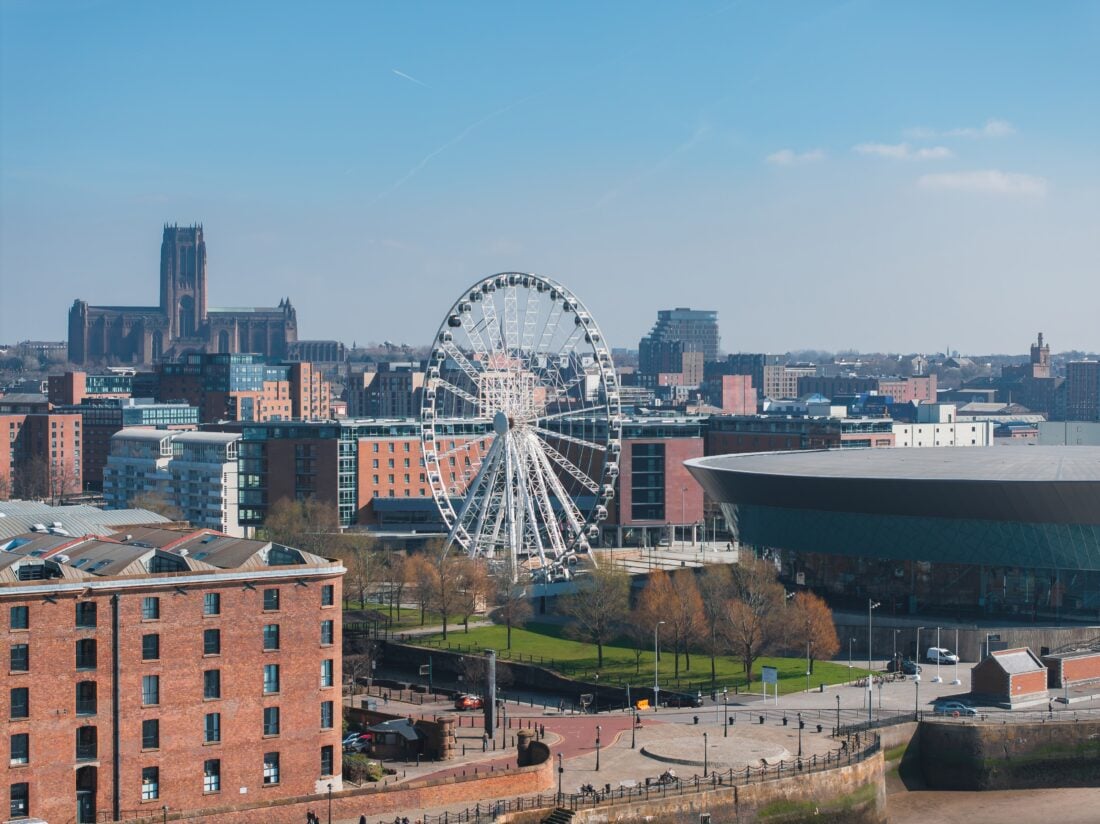 liverpool shutterstock 2611168713 | Two Scots Abroad liverpool shutterstock 2611168713 | Which UK City Is the Friendliest? Here’s What the Awards Actually Say