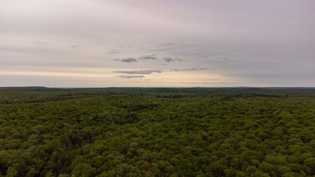 poconos shutterstock 2659038087 | Popular 1960s Honeymoon Destinations That Couples Don’t Visit Anymore