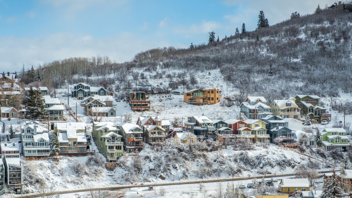 A New Winter Festival Is Coming to Park City With Skiing by Day and Parties by Night shutterstock 2623381327 | A New Winter Festival Is Coming to Park City With Skiing by Day and Parties by Night