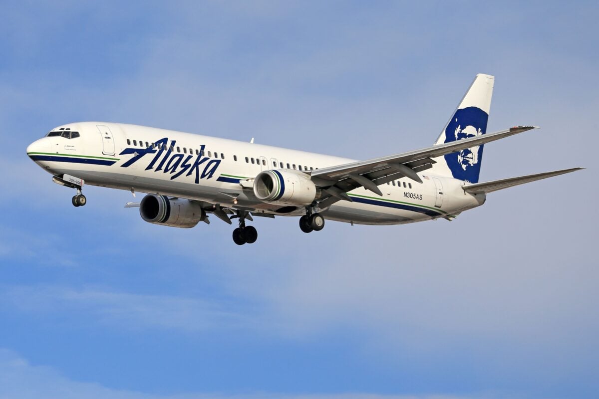 Your Next Alaska or Hawaiian Flight Might Finally Have Better Wi Fi Than Your Apartment pexels andromeda99 9015525 | Your Next Alaska or Hawaiian Flight Might Finally Have Better Wi-Fi Than Your Apartment