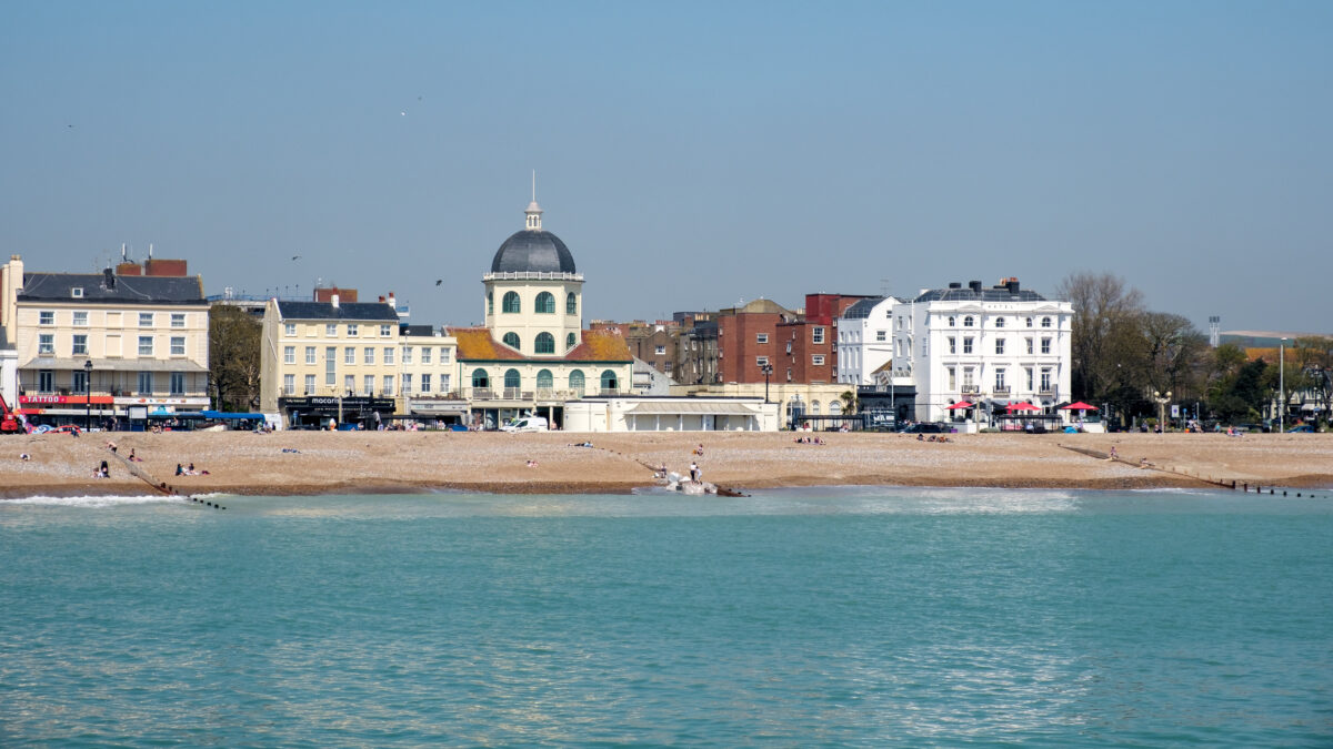 shutterstock 1074388460 | Two Scots Abroad shutterstock 1074388460 | Worthing's (UK) Best Attractions: What's Actually Worth Seeing?