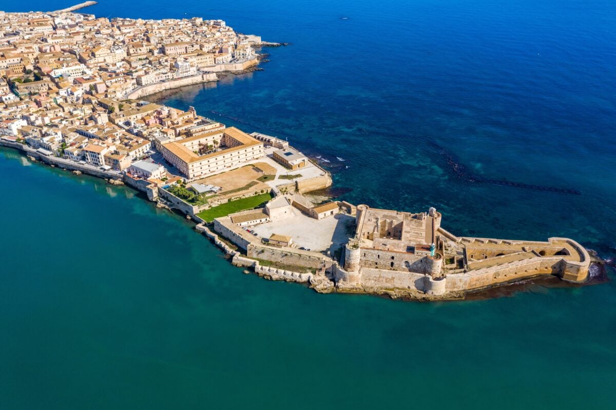 Ortigia shutterstock 2162913765 | Two Scots Abroad Ortigia shutterstock 2162913765 | 5 Italian Regions That Reward the Curious Traveller