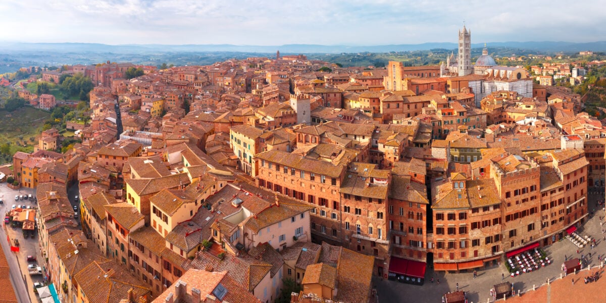 Siena shutterstock 750069238 | Two Scots Abroad Siena shutterstock 750069238 | 5 Italian Regions That Reward the Curious Traveller