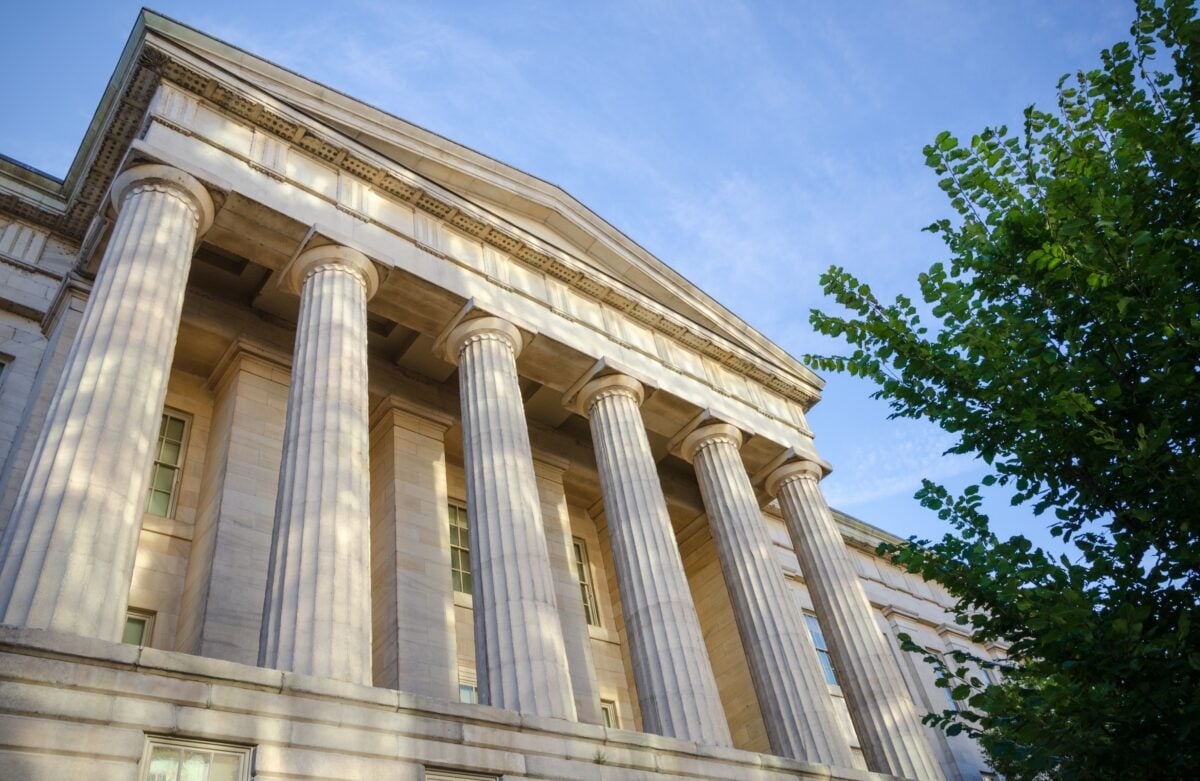 museam shutterstock 2449249721 | Two Scots Abroad museam shutterstock 2449249721 | Step Back in Time at the World’s Largest History Museums