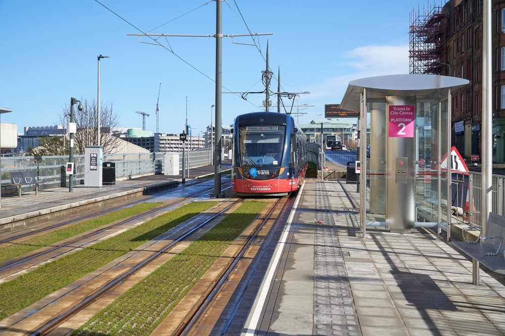 shutterstock 2445609613 | Edinburgh Princes Street Fire: Tram And Bus Disruption Continues Near Former Debenhams Site