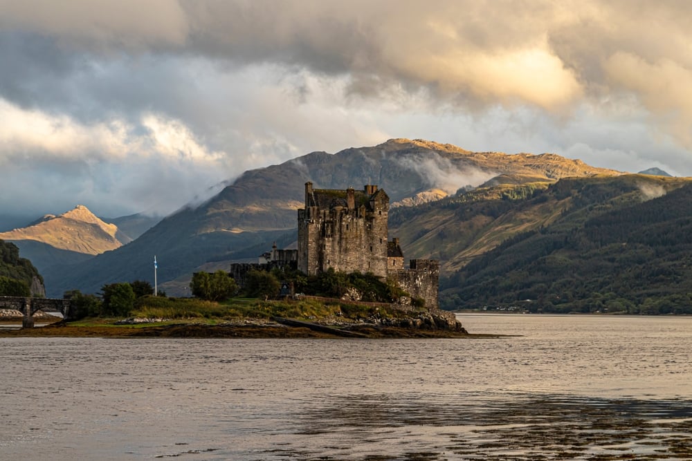Eilean Donan Castle shutterstock 2540602087 | Two Scots Abroad Eilean Donan Castle shutterstock 2540602087 | Scotland Proposal Ideas: Where to Pop the Question