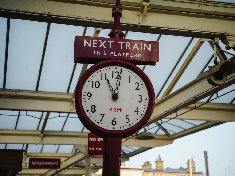 How to Cut the Cost of Train Tickets shutterstock 2765019607 | Two Scots Abroad How to Cut the Cost of Train Tickets shutterstock 2765019607 | Why Are Trains in Northern England So Expensive? How to Pay Less