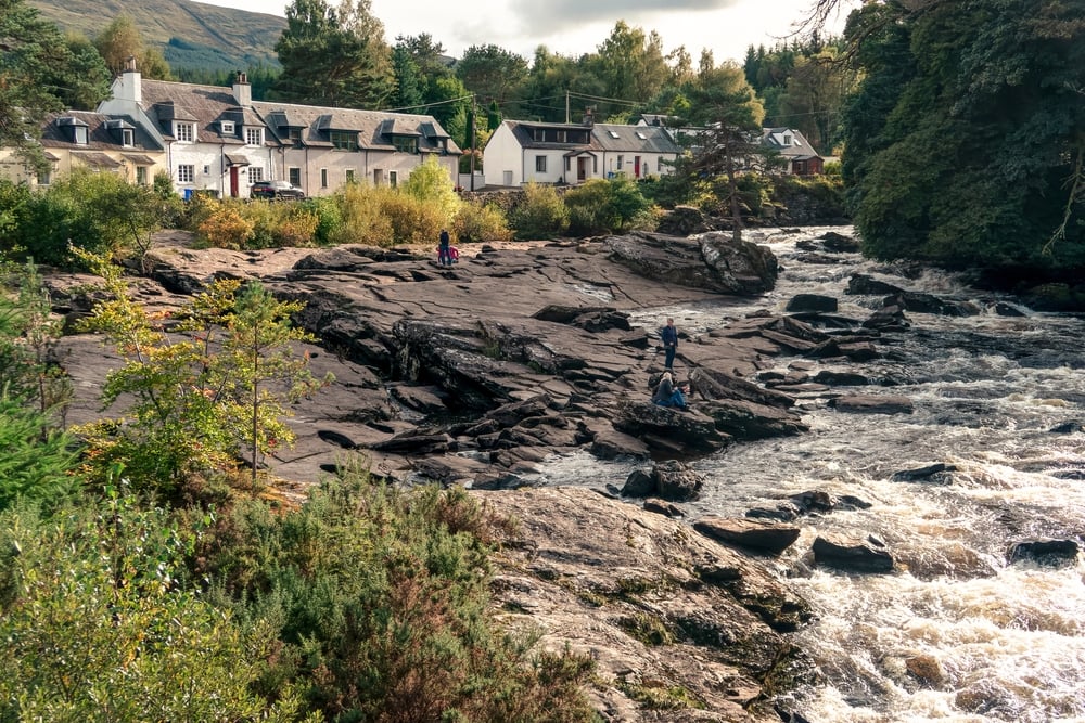earthquake scotland near shutterstock 2100417565 | Earthquakes in Scotland? Yes, Even the Highlands Occasionally Shake