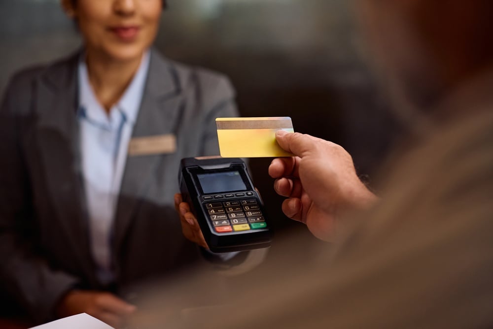 5 Smart Tips for Choosing a Credit Card for Hotel Points shutterstock 2818706177 | 5 Smart Tips for Choosing a Credit Card for Hotel Points