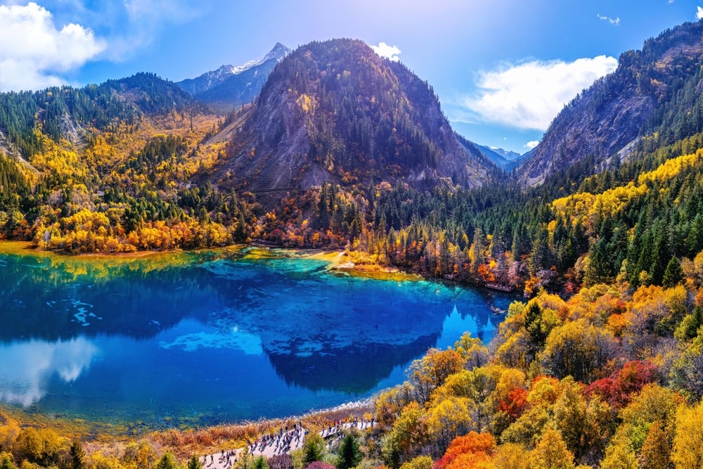 Jiuzhaigou shutterstock 2545390311 | Two Scots Abroad Jiuzhaigou shutterstock 2545390311 | Where to Stay in Jiuzhaigou: Hotels and Park Access