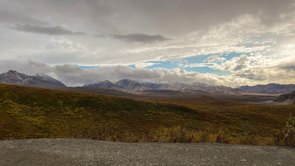 breathtaking view of denali national parks rugged mountains and vast valleys in | Two Scots Abroad Breathtaking view of Denali National Park's rugged mountains and vast valleys in fall.