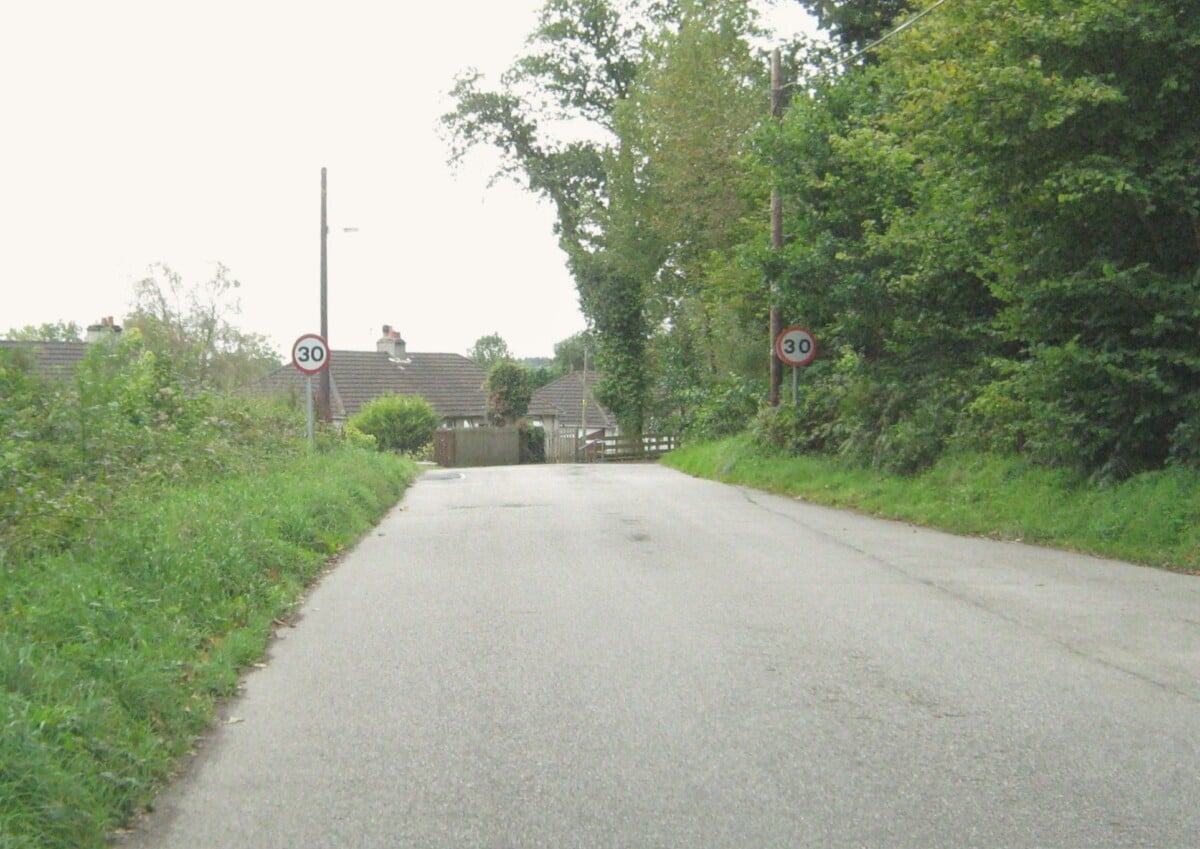 30 mile per hour speed limit at Palnure - geograph.org.uk - 2117014: 30 mile per hour speed limit at Palnure