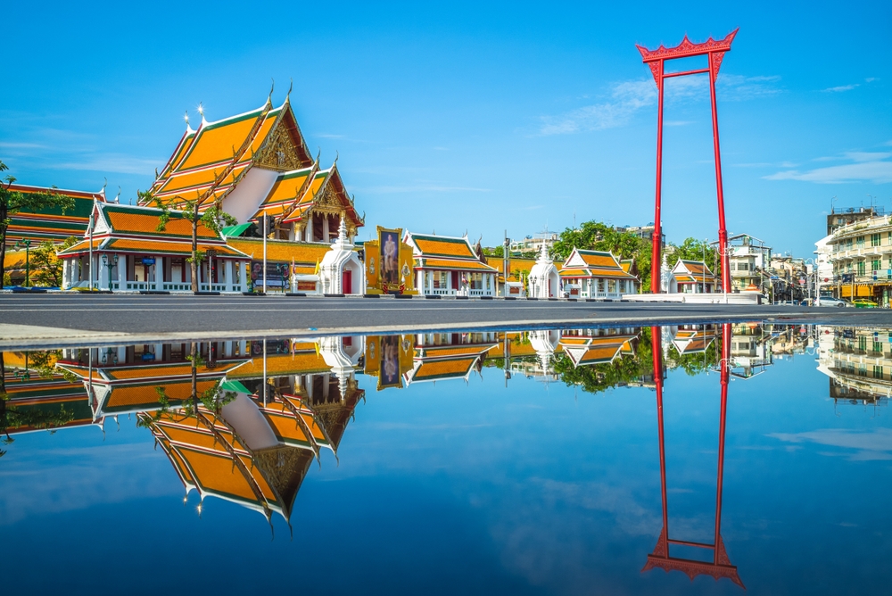 How to Balance Work and Wellness on a Bangkok Bleisure Trip shutterstock 2383417429 | How to Balance Work and Wellness on a Bangkok Bleisure Trip