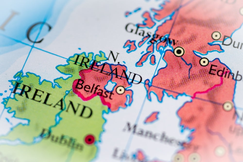 Ireland and Northern Ireland The Practical Differences shutterstock 2576451539 | Two Scots Abroad Ireland and Northern Ireland The Practical Differences shutterstock 2576451539 | Travelling Between Ireland and Northern Ireland: Border Rules and Travel Tips