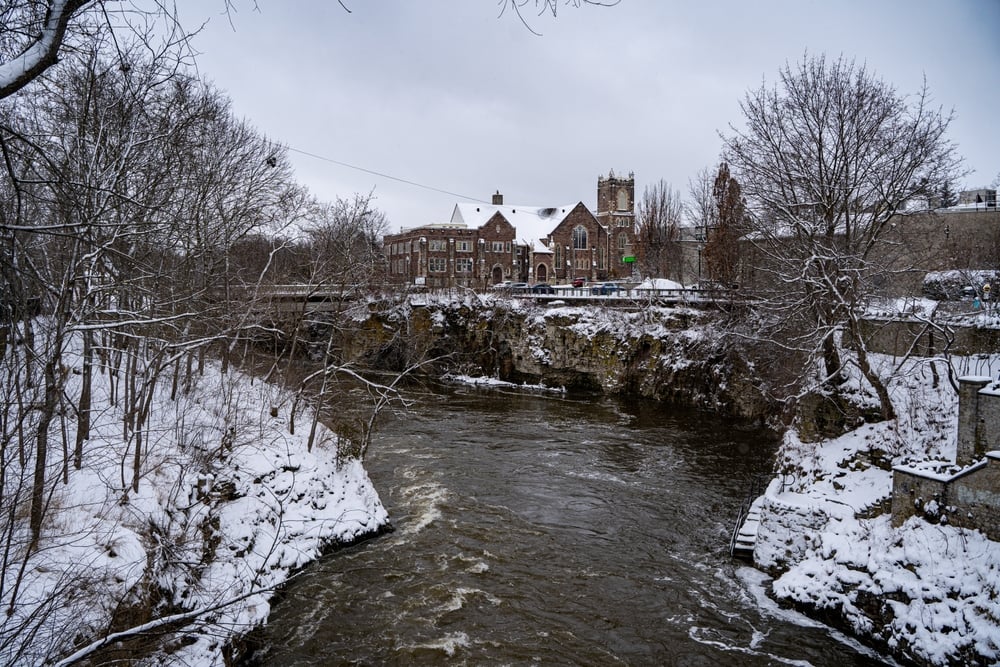Prepare for Winter Before the First Cold Spell shutterstock 2572576617 | Two Scots Abroad Prepare for Winter Before the First Cold Spell shutterstock 2572576617 | Moving from Scotland to Hamilton, Ontario: Your First Home Checklist