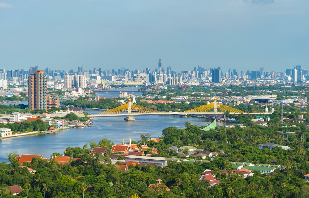 When a riverside stay may be a better fit shutterstock 1788719936 | Two Scots Abroad When a riverside stay may be a better fit shutterstock 1788719936 | Riverside Accommodation or City Hotel: Which Suits a Wellness Break Better?