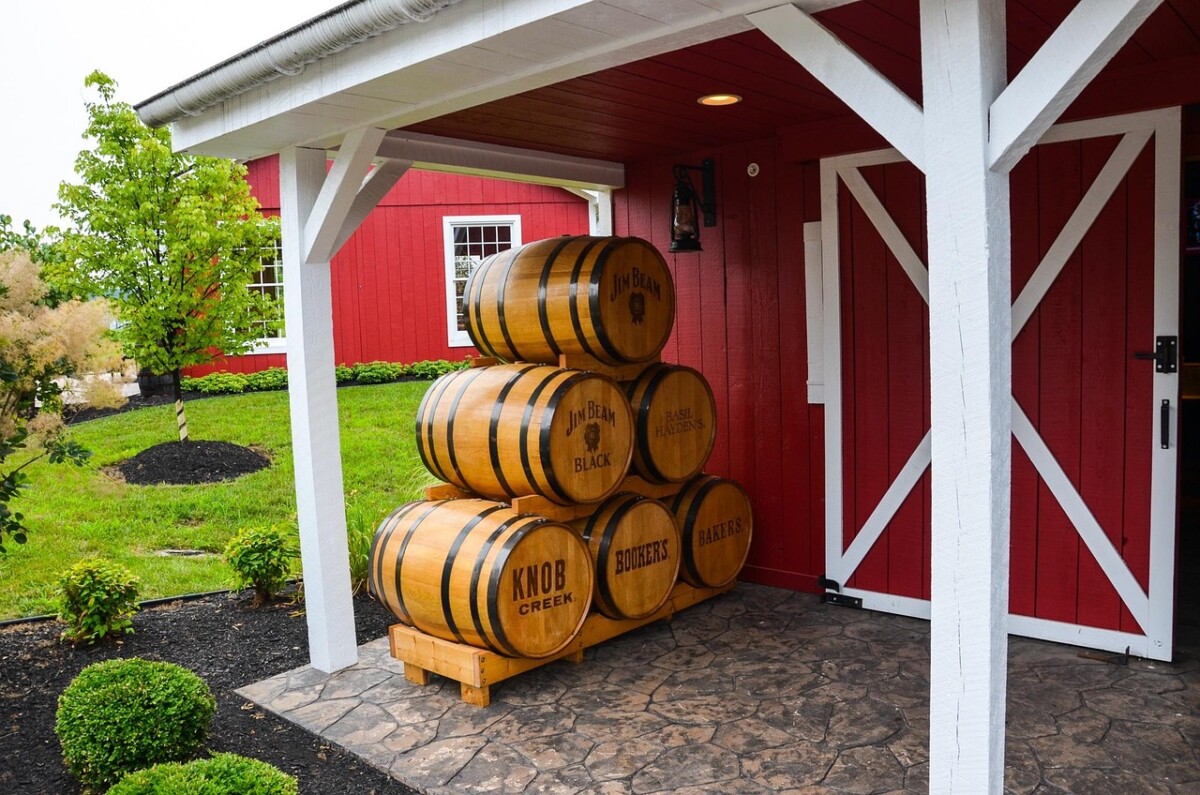 can you visit kentucky distilleries without drinking | Two Scots Abroad Can You Visit Kentucky Distilleries Without Drinking?
