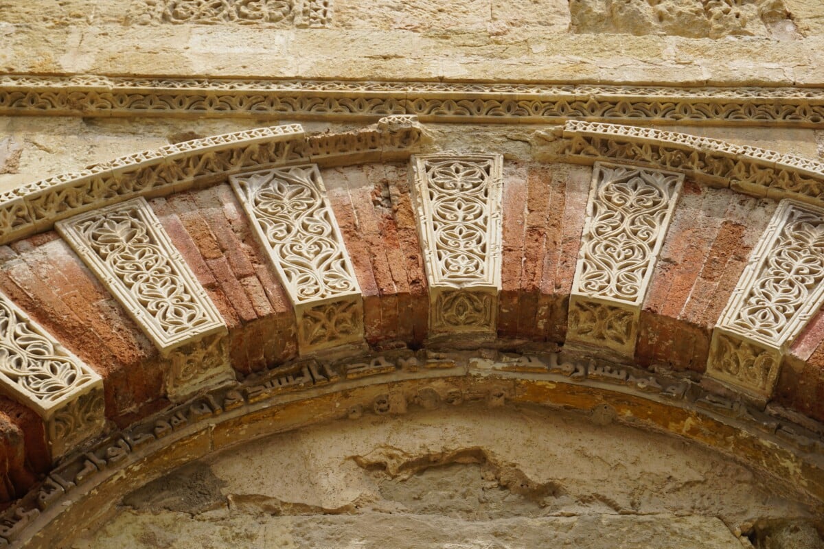 cordoba spain mezquita de cordoba cathedral of our lady of the assumption | Two Scots Abroad Córdoba Spain - Mezquita de Córdoba - Cathedral of Our Lady of the Assumption - Exterior Detail.2 (18374763268)